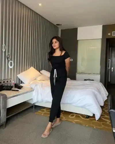 Call Girls Navsari Cash On Delivery